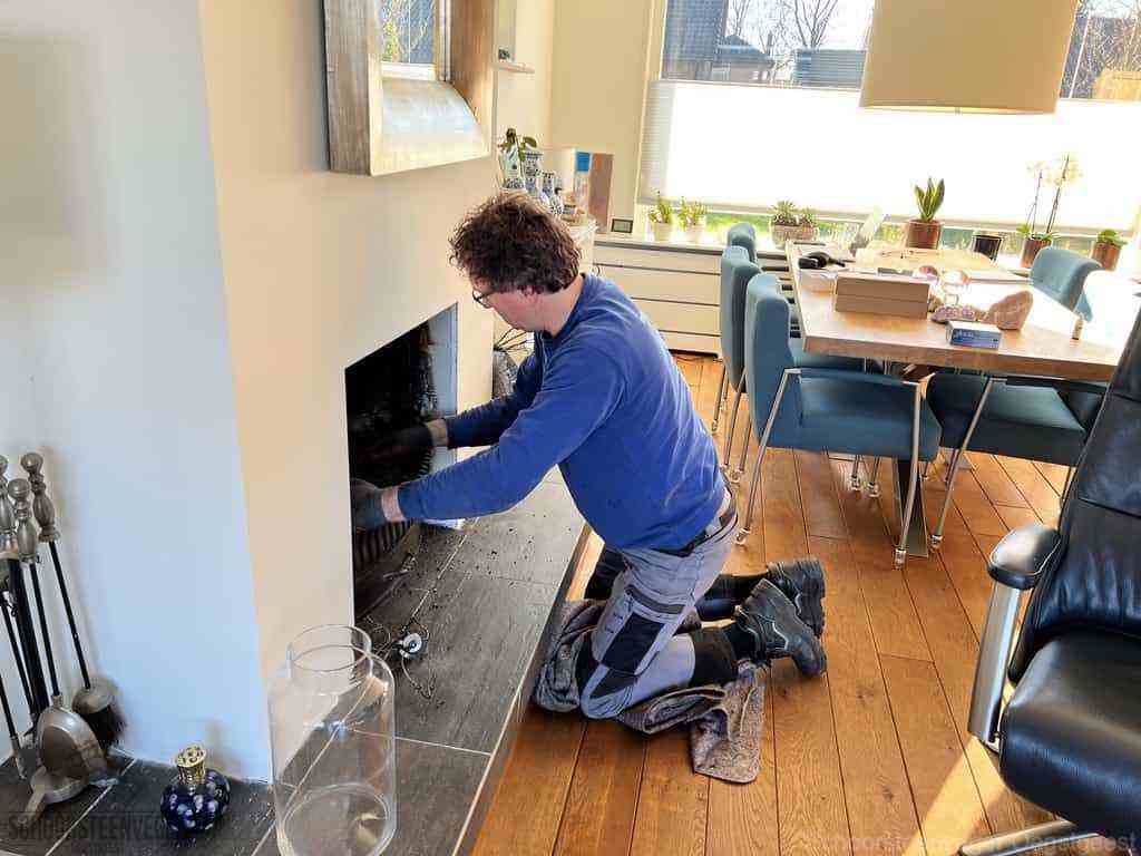 Schouwveger Oegstgeest kleed schoorsteenreiniger Schouwveger Oegstgeest kleed schoorsteenreiniger